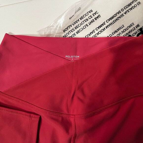 Peloton  Cross Front High Rise Leggings‎ (Size M / Pink) - Picture 6 of 15
